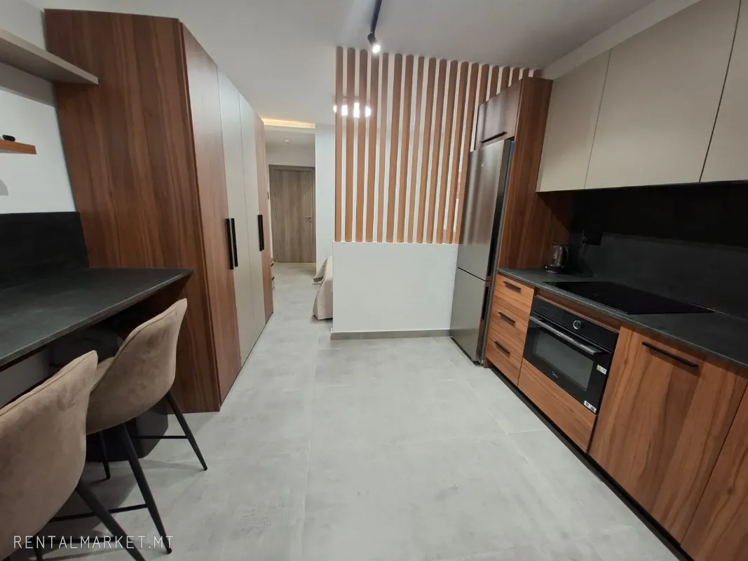 Studio fi Msida