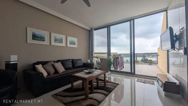 Penthouse in Marsascala